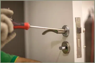 Locksmith Solution Services Duncanville, TX 972-908-5999 - 68-44-8